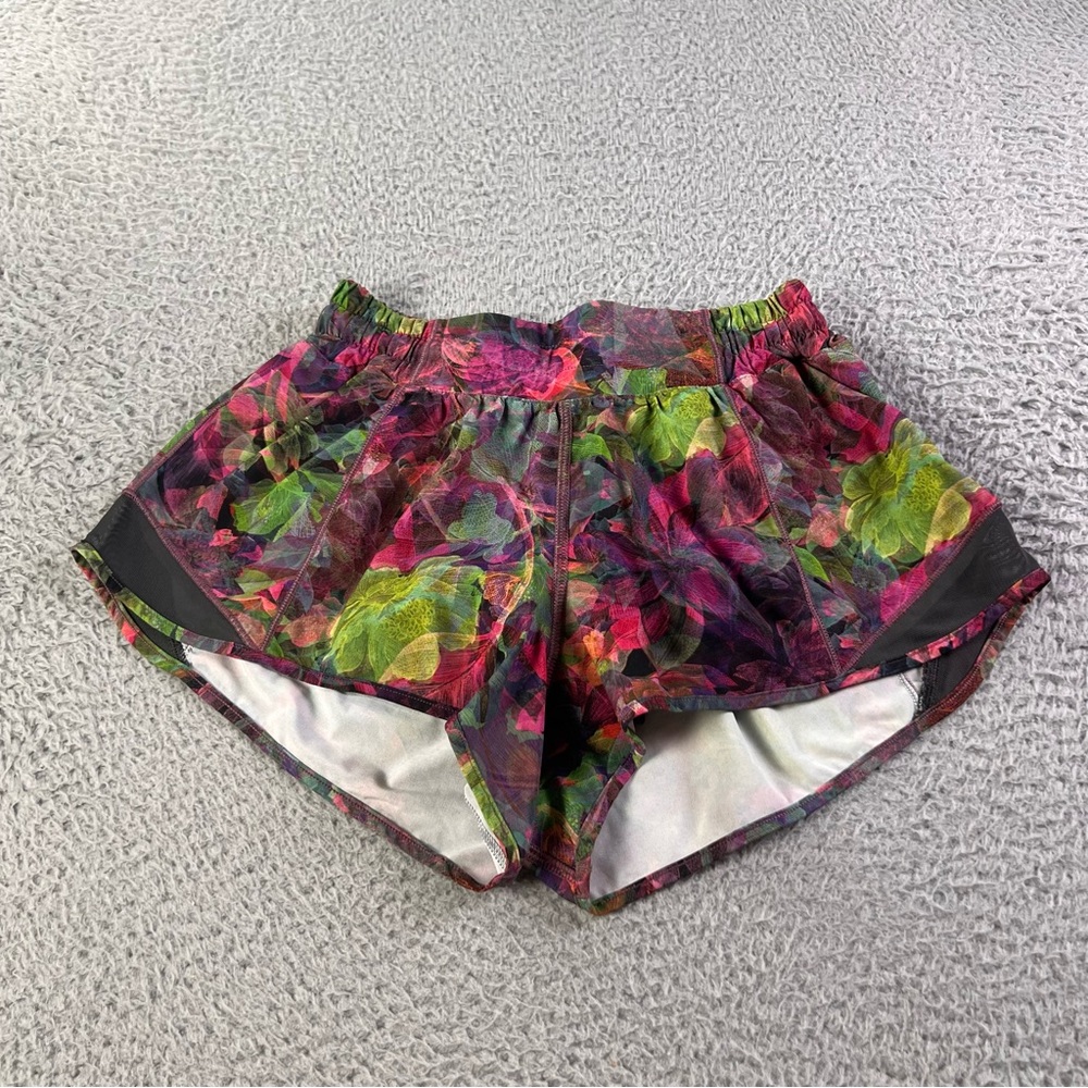 Lululemon Hotty Hot Shorts Womens 4 Multicolor 2.5'' Athletic Running Lined
